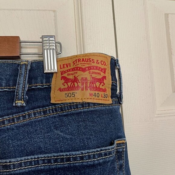 Levi's Men's Dark Wash Factory Faded 505 Straight Leg Fit Jeans Size 40 30 - Picture 2 of 9